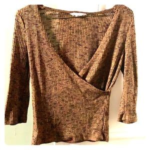 V neck lightweight women’s top